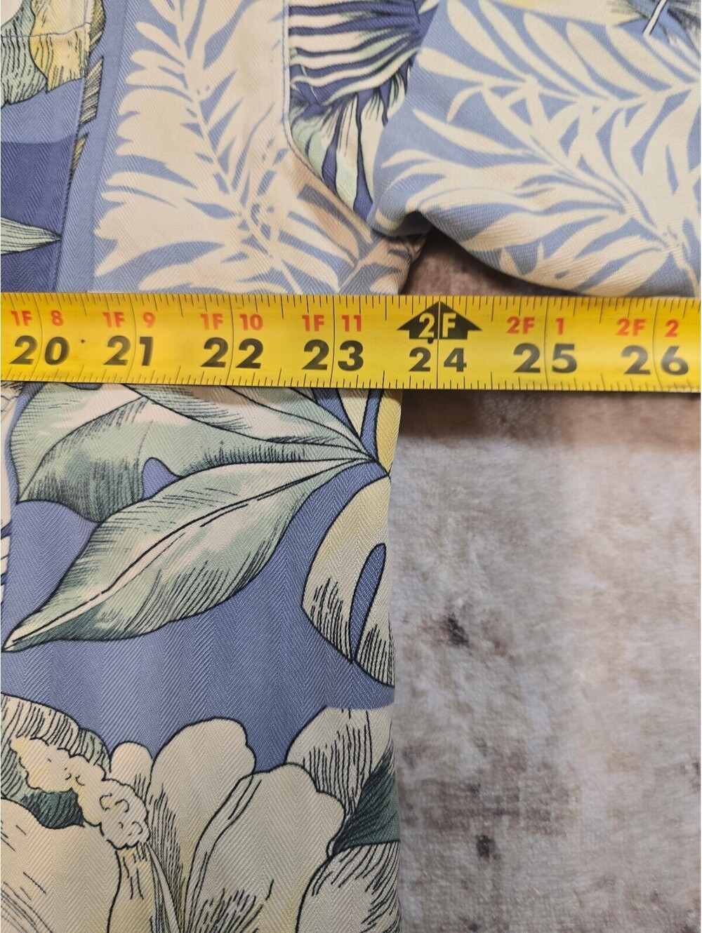 Tommy Baham silk button down - Picture 4 of 6